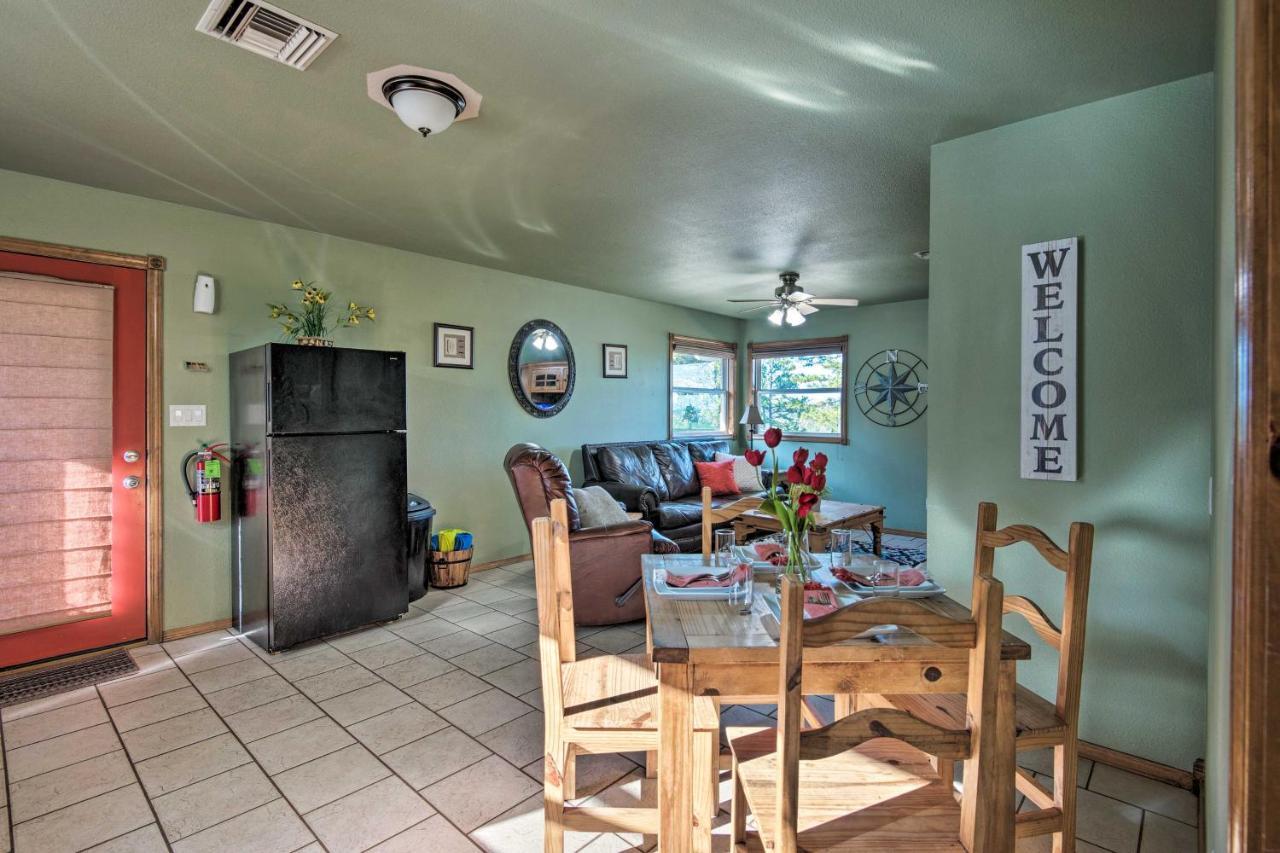 Broken Bow Cottage With Deck, Hot Tub And Fire Pit! Esterno foto