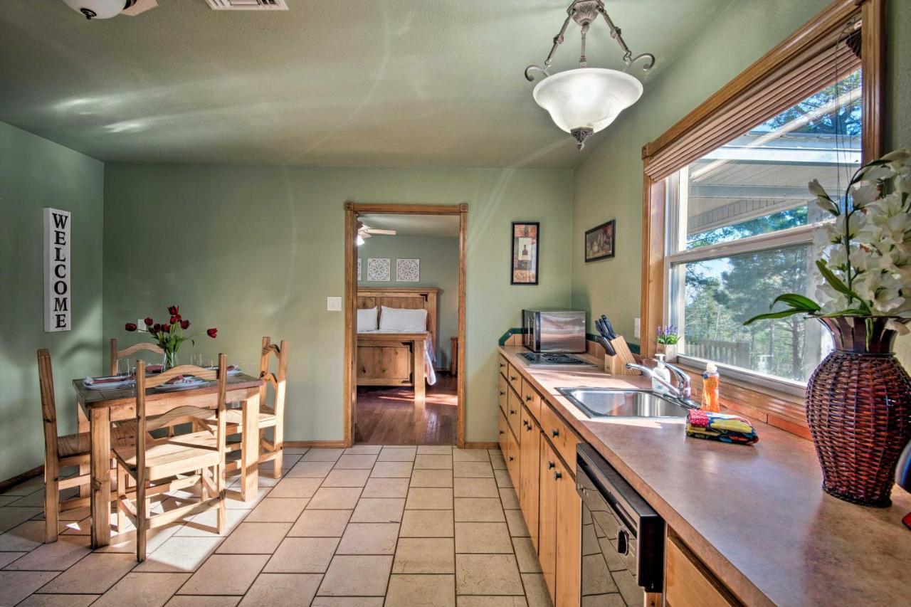 Broken Bow Cottage With Deck, Hot Tub And Fire Pit! Esterno foto