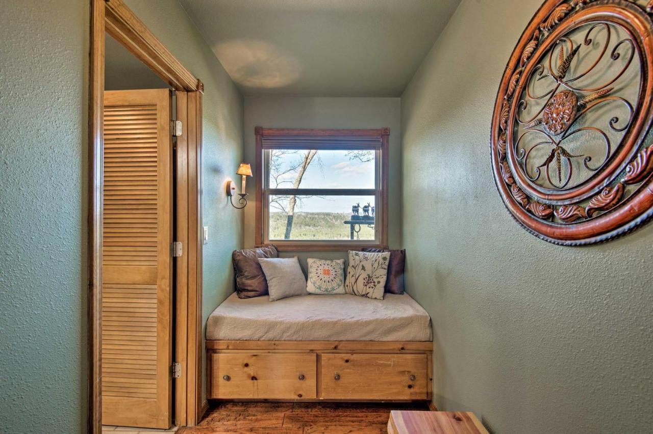 Broken Bow Cottage With Deck, Hot Tub And Fire Pit! Esterno foto